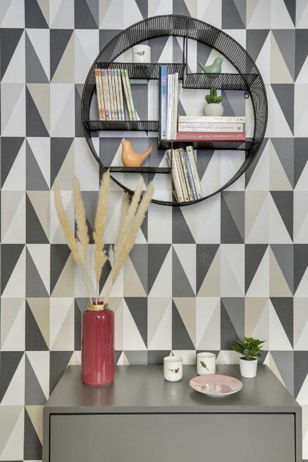 Bright Charming Modern Studio By Dreamy Canal St Martin 10Eme Metro Goncourt Apartment Париж Екстериор снимка